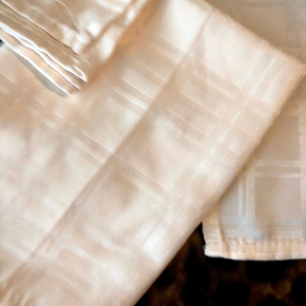 Plaid Cream Cloth Napkins - Picture 4 of 5